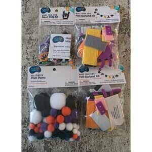 Halloween Craft Kit Bundle by hello Hobby (Lot of 4)